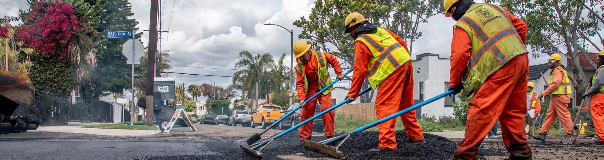 Resurfacing street crew